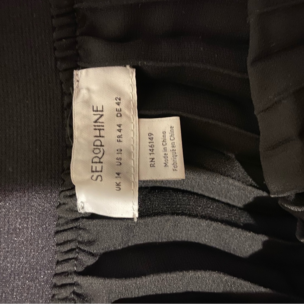 Seraphine Black Maxi Pleated Maternity Skirt - Picture 2 of 2